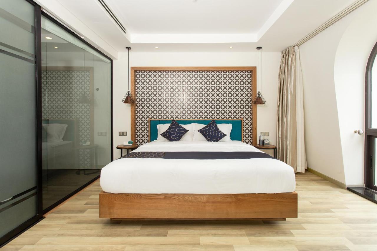 Capital O 781 Brilliant Majestic Hotel
