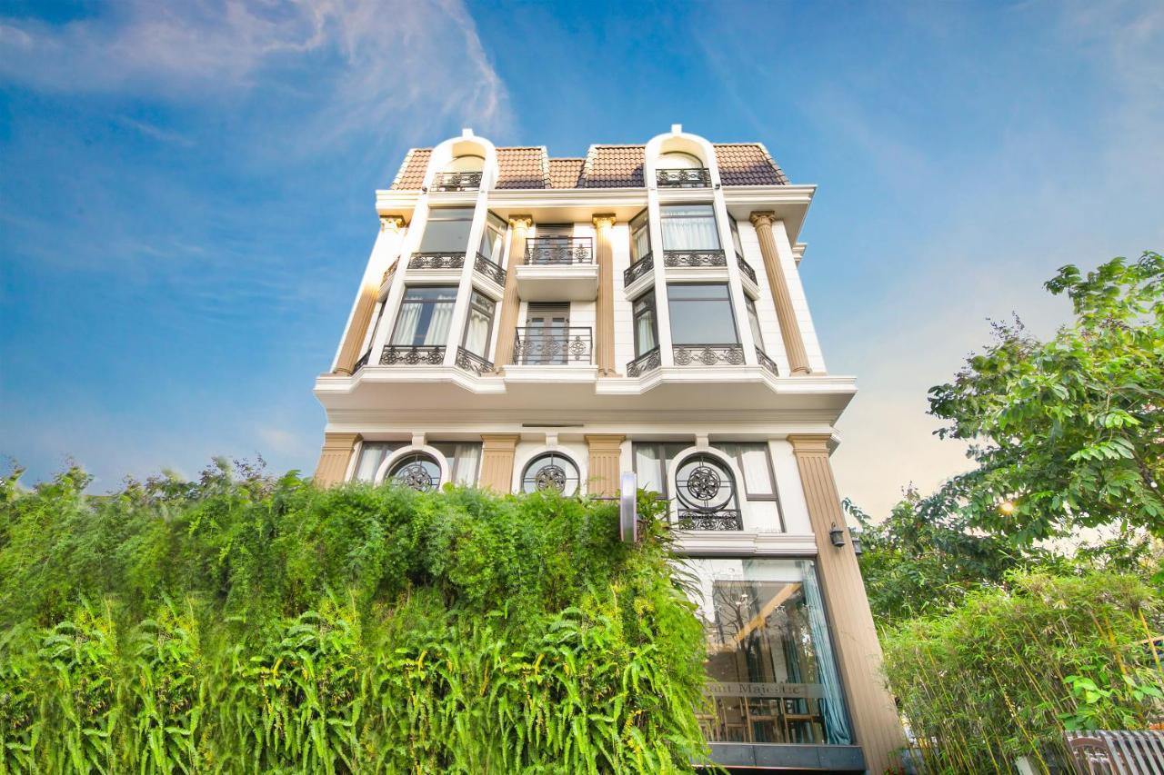 Hotel Capital O 781 Brilliant Majestic 3*