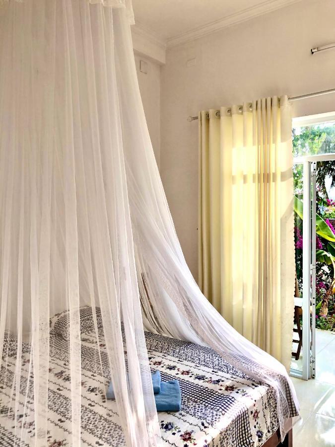 Timothe Bungalow * Song Cau