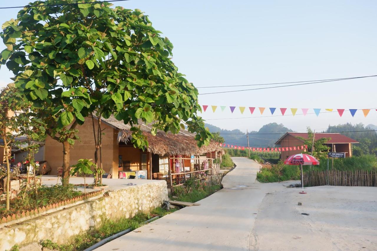 Pook Ha Giang