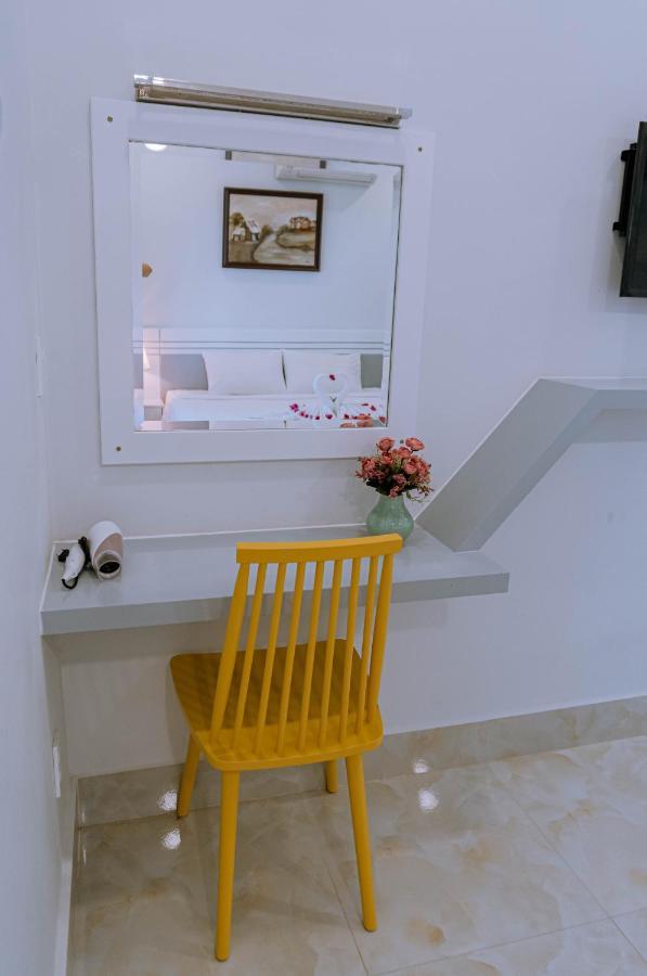 Hotel Vivian