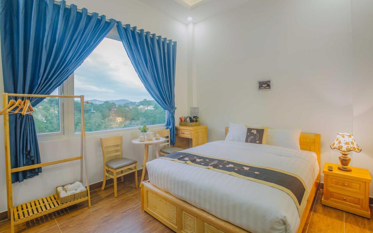Trang Hotel