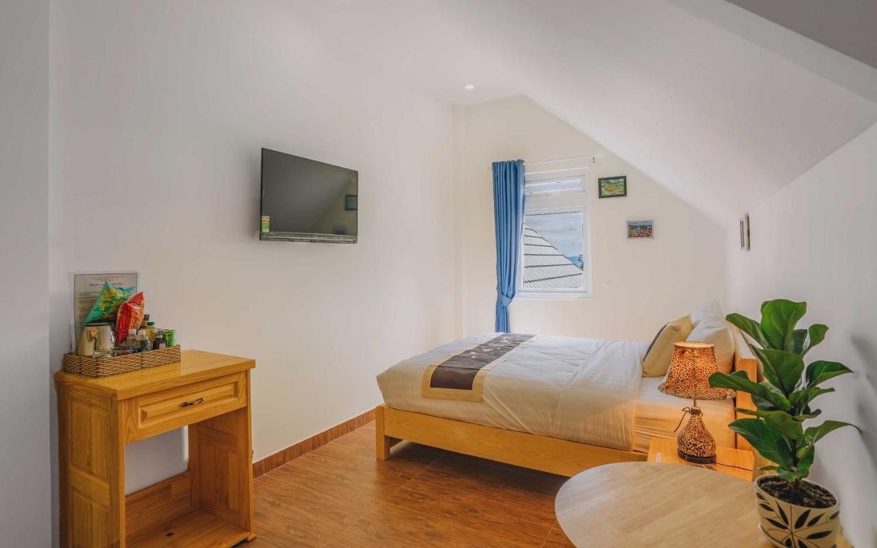 Trang Hotel