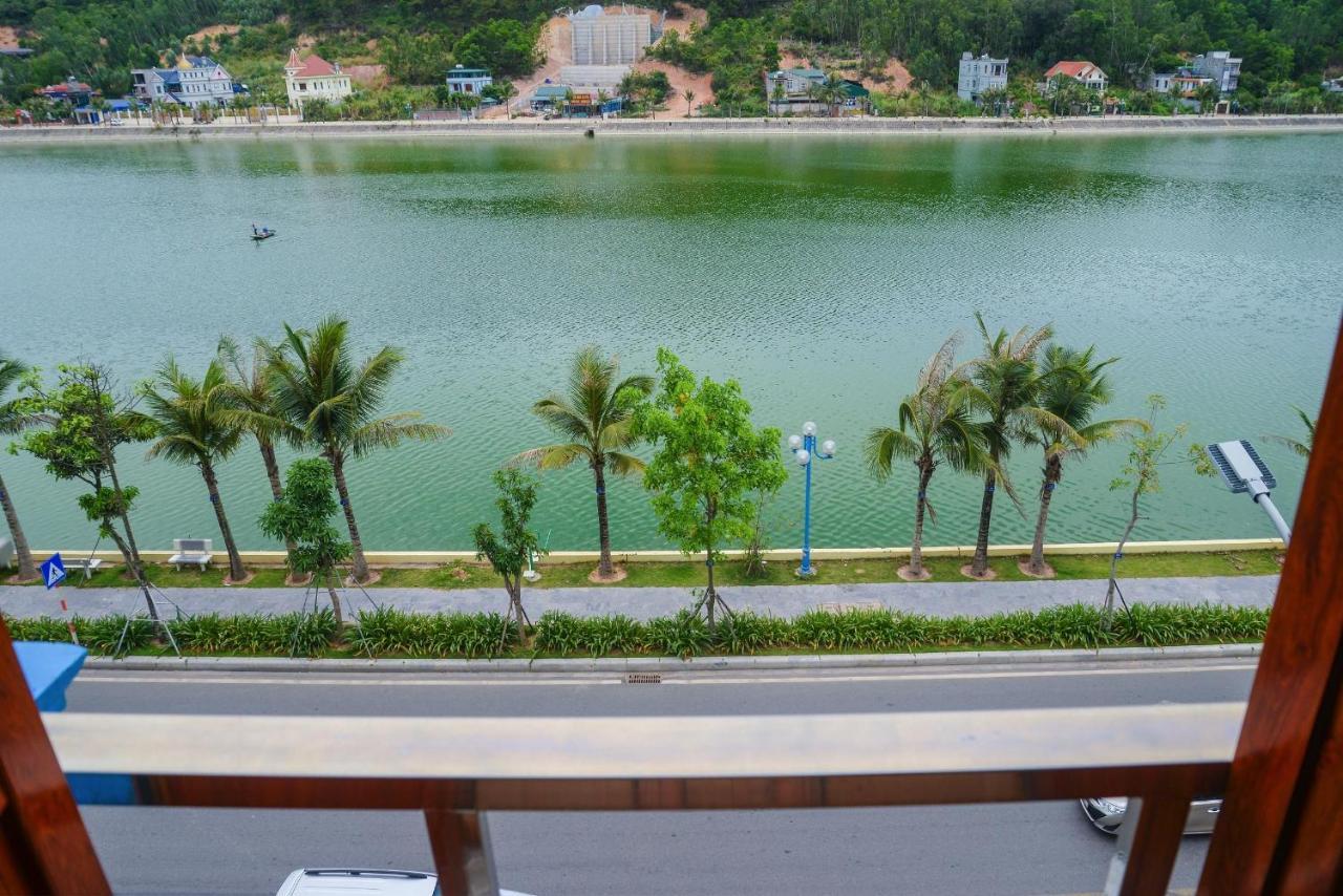 Gasthof Ahoj Hạ Long