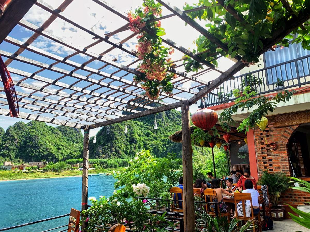 Coco Riverside * Phong Nha