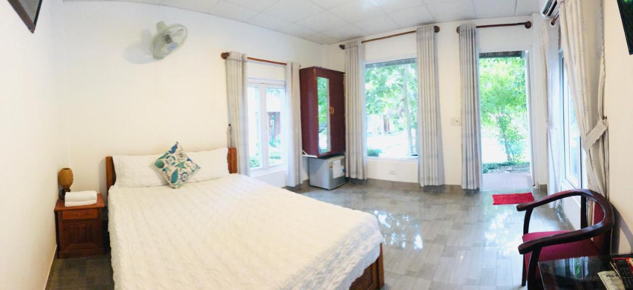 Her Bungalow Phú Quốc