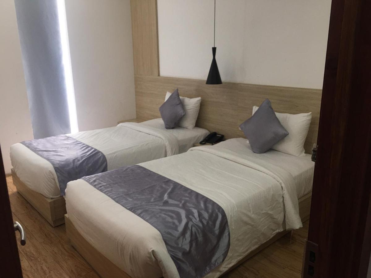 Khách sạn Hiệp Yến *