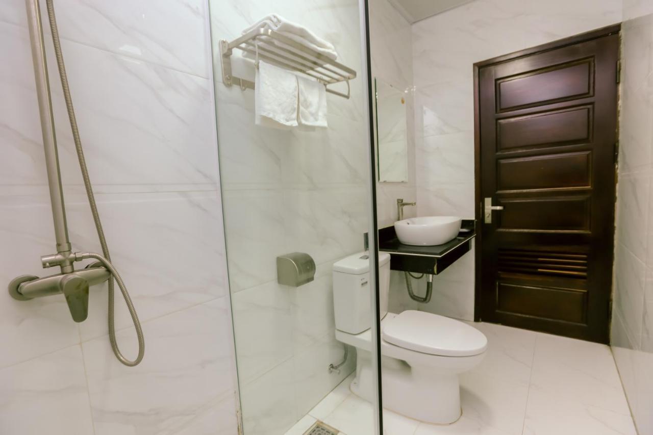 Oyo 597 Chiêu Dương Khách sạn Hạ Long