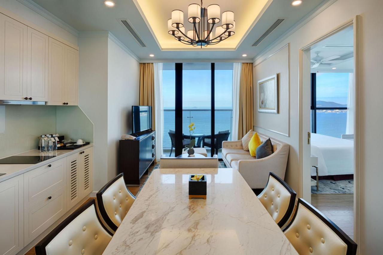 Khách sạn Vinpearl Condotel Beachfront 5*