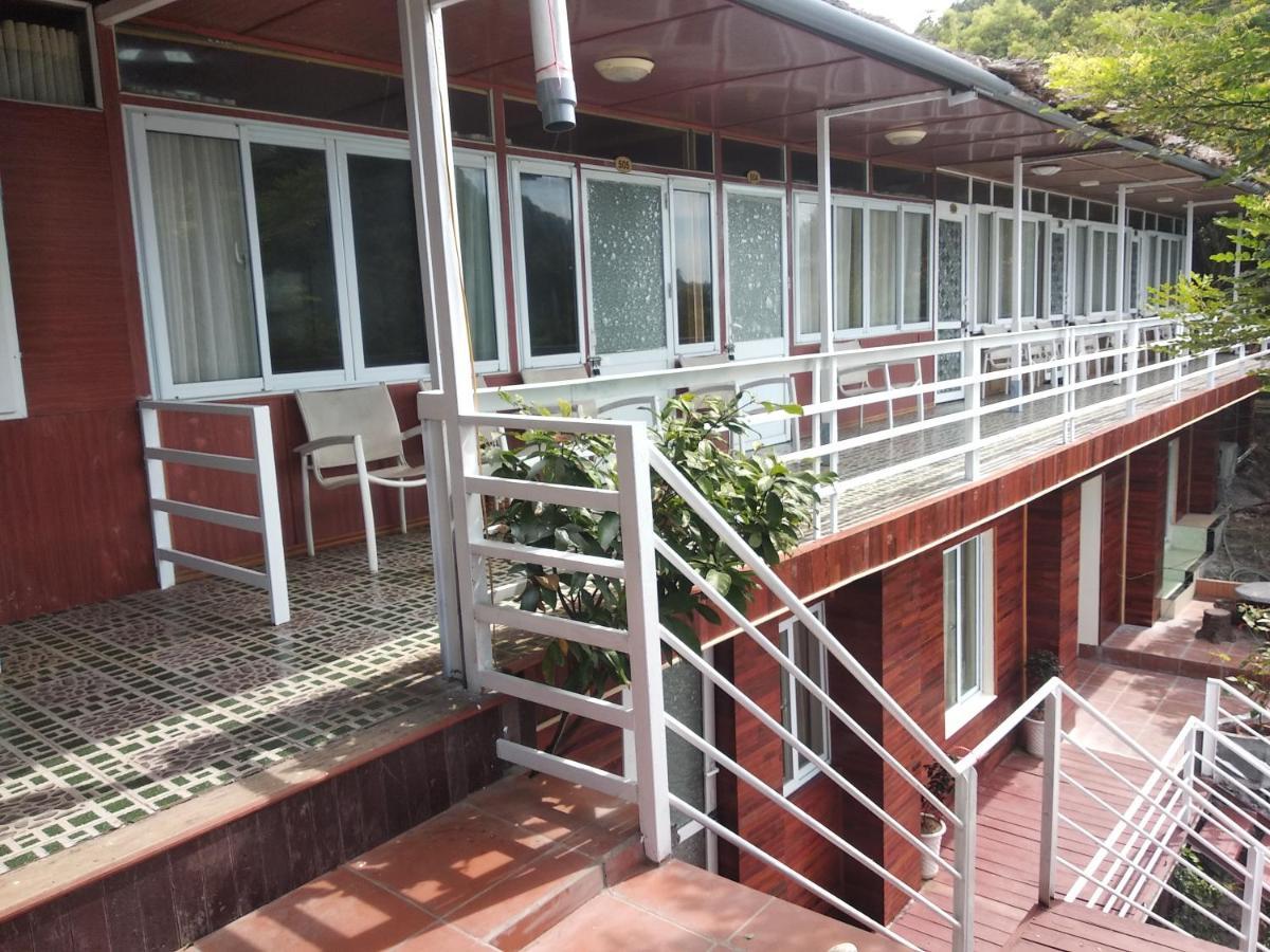 Monkey Island Resort Cat Ba Island