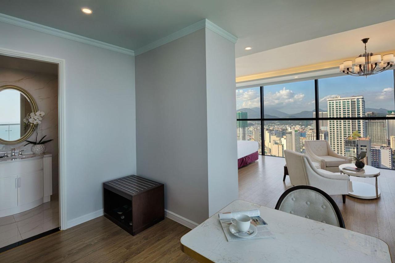 Vinpearl Condotel Beachfront 5* Nha Trang