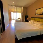 Luxury Sea View Apartment