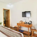 Naomi Resort