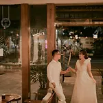 Iris Hotel
