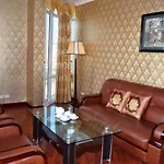 Crown Hotel