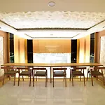 Ruby Hotel