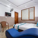 Nice House Hotel - Near My Khe Beach