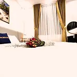 Duong Dong Hotel