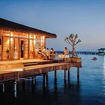 Rocks Beach Boutique