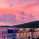 La Grotta Hotel - Phu Quoc Emerald Bay