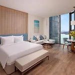 A La Carte Ha Long Bay Hotel