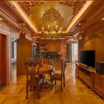 Monalisa Luxury Hotel