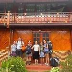 Mekhoo & Zizi Sapa Homestay