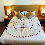 Ngoc Lan Hotel
