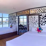 Pariat River Front Hotel