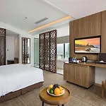 Comodo Nha Trang Hotel