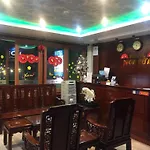 Hoa Sua Hotel