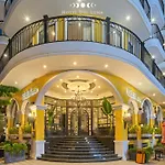 Hotel Del Luna Boutique