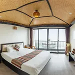 Phuong Nam Hotel