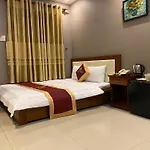 Golden Hotel