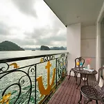 Ha Long Aqua Legend Cruise