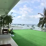Larina Beach House