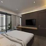 Golden Hotel