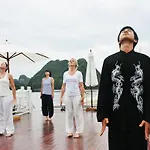 Bhaya Halong Cruises