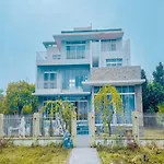 Chuoi Villa 9 Ngu Tuan Chau - San Vuon - Be Boi Rong - View Bien