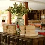 Palmy Beach Club Resort