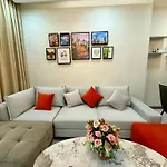 Vinhomes Lux Stay