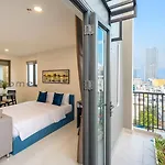 The Home Hotel & Apartment