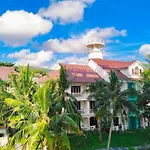 Tahiti Resort