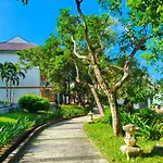Tahiti Resort