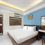 Khách sạn Sapphire
