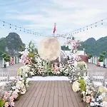Halong Capella Cruise - Member Of Lyra Cruise Collection