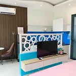 Sea House Hotels And Apartments