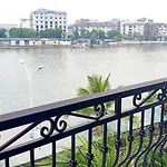 Ha Long Bay Tuan Chau Hotel