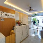 Hsuites Riverside Hotel And Apartment