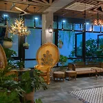 Aaron Boutique Hotel